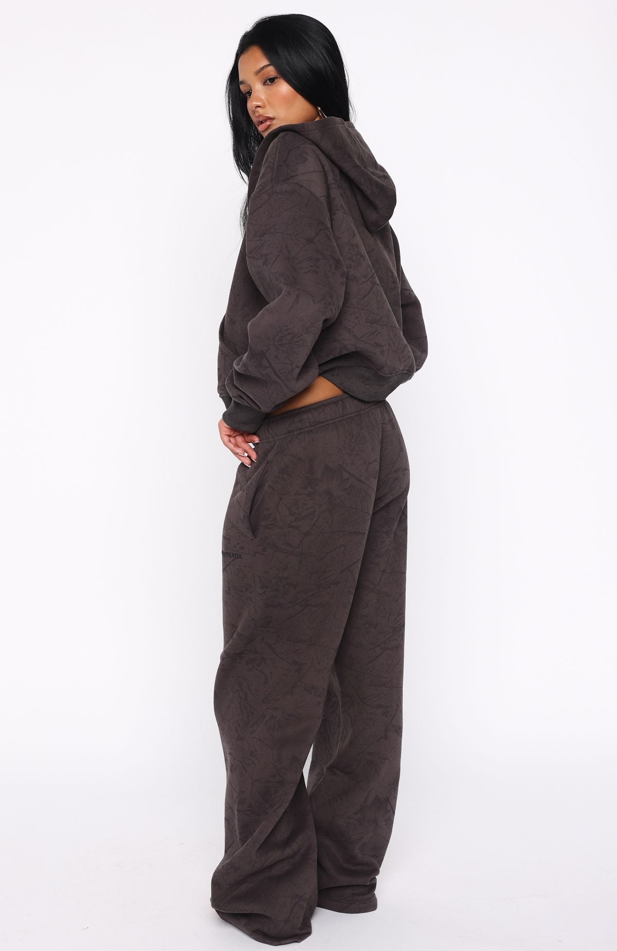 Hiding Away Wide Leg Sweatpants Dark Camo