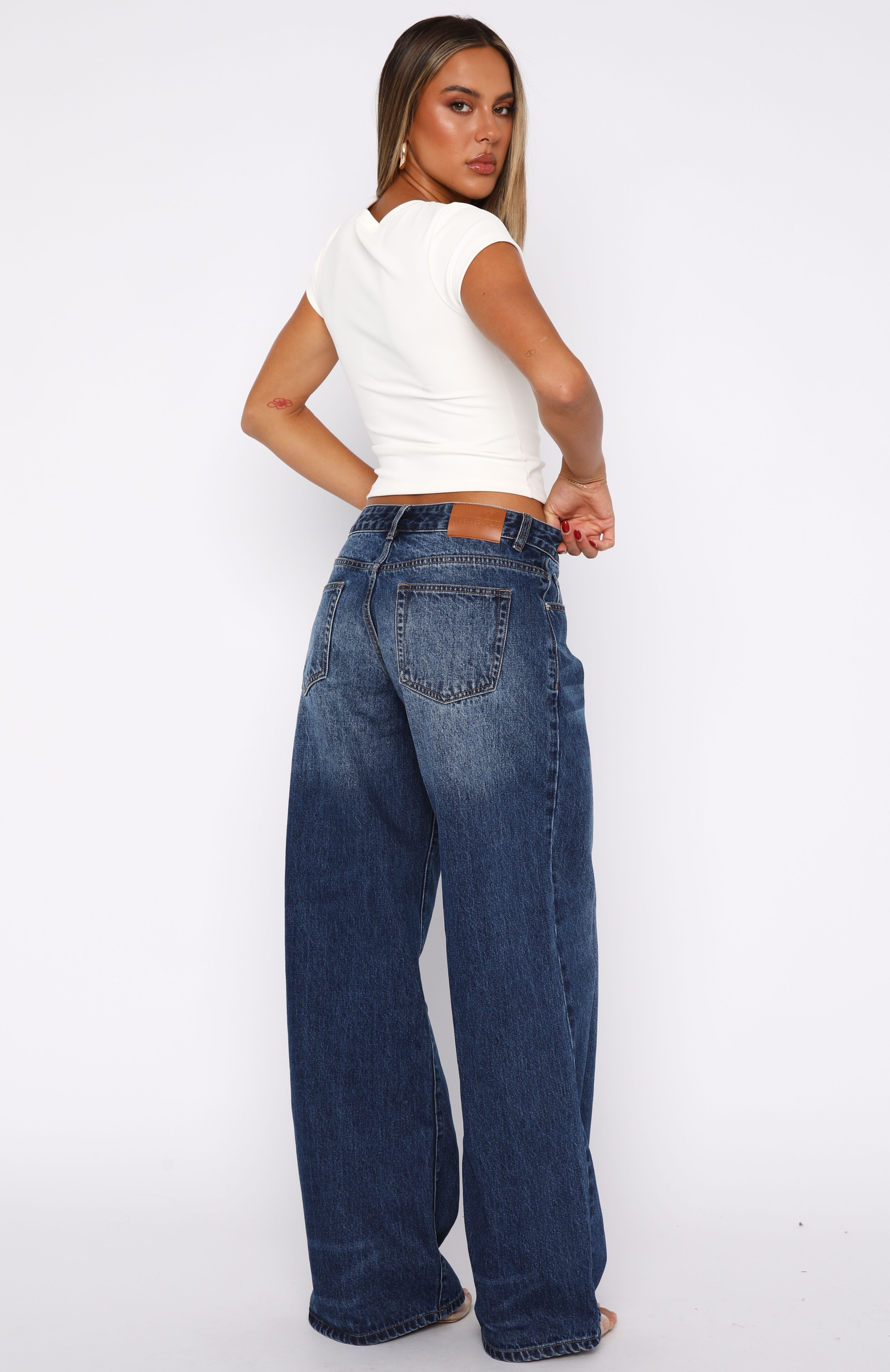 Maeve Low Rise Wide Leg Jeans Washed Dark Blue