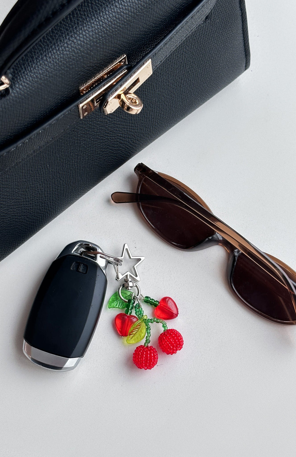 Harrison Key Ring Red Cherry