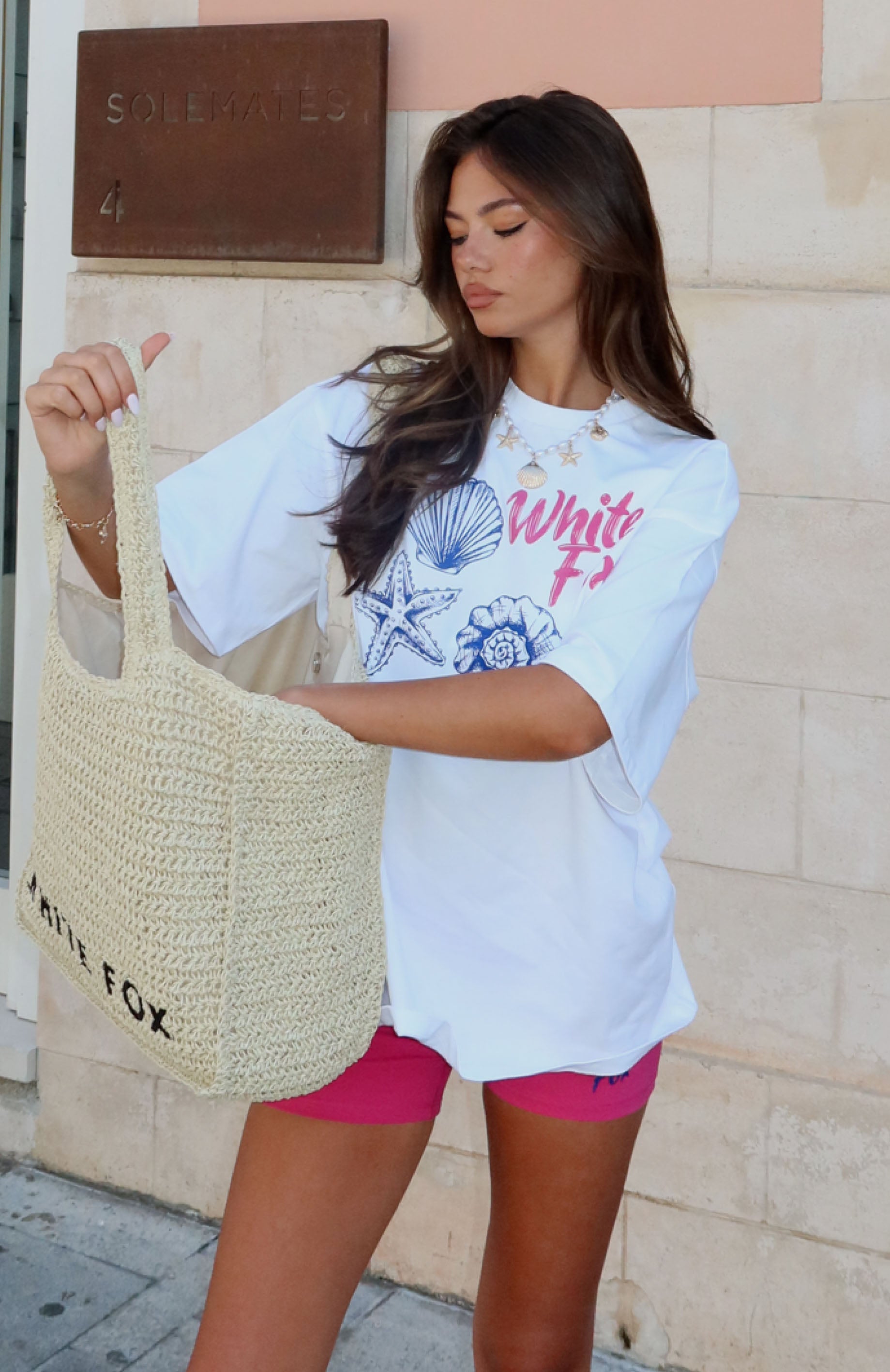 Pick Up Shells Oversized Tee White